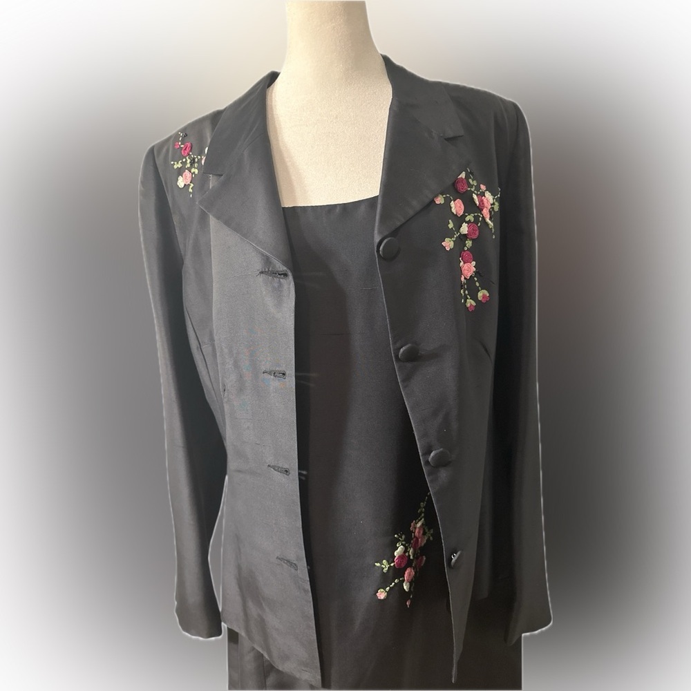 Tina Hagen L A SILK Vintage Dress Suit Embroidered Sz12 Formal Wedding guest - Picture 8 of 16